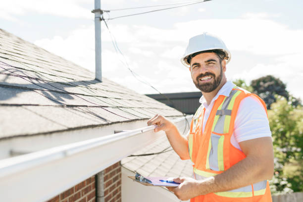 Best Roof Gutter Cleaning  in Parkland, WA
